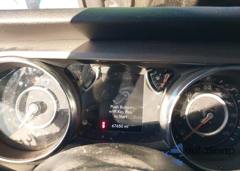 2020 Jeep Wrangler Unlimited Sport S 4X4 z USA, uszkodzony, nr VIN 1C4HJXDN9LW233696